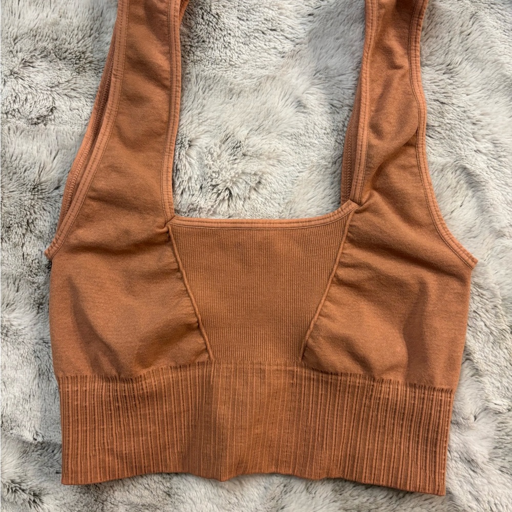 NWOT Good Karma Square Neck Sports Bra 
Your Price: $17
Size: XS/S OB1086898